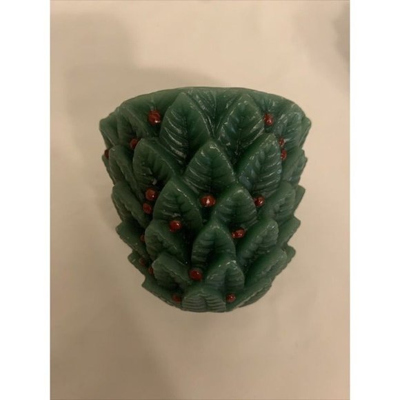 (SET OF 2) HANDMADE SCENTED CHRISTMAS PINECONE CANDLES 3” GREEN AND RED - RARE - Picture 4 of 5